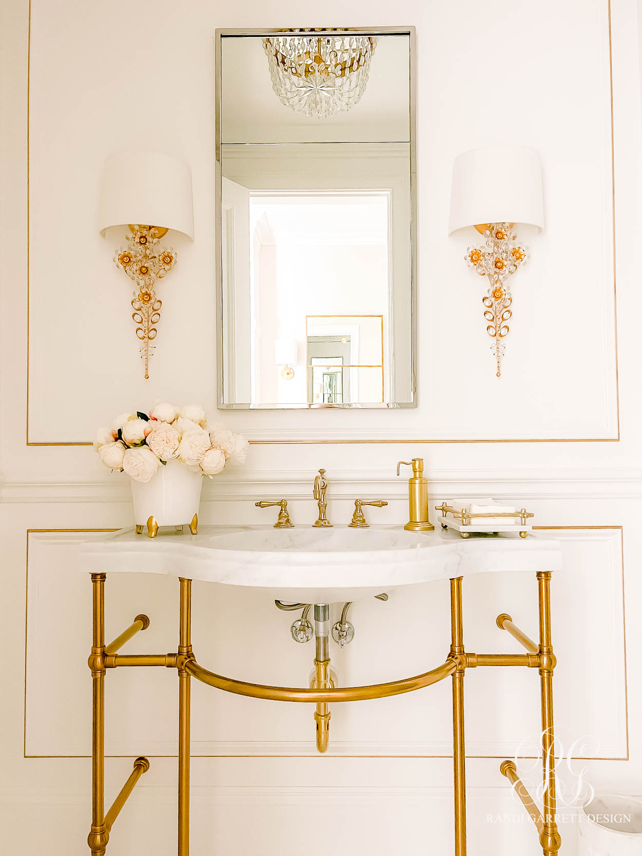 White Gold Powder Bathroom 