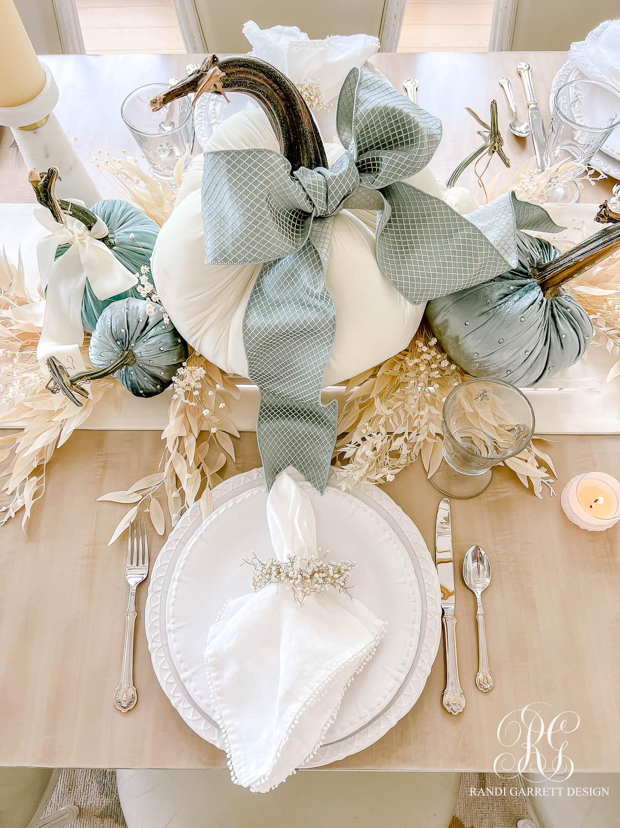 Blue and White Luxe Fall Table