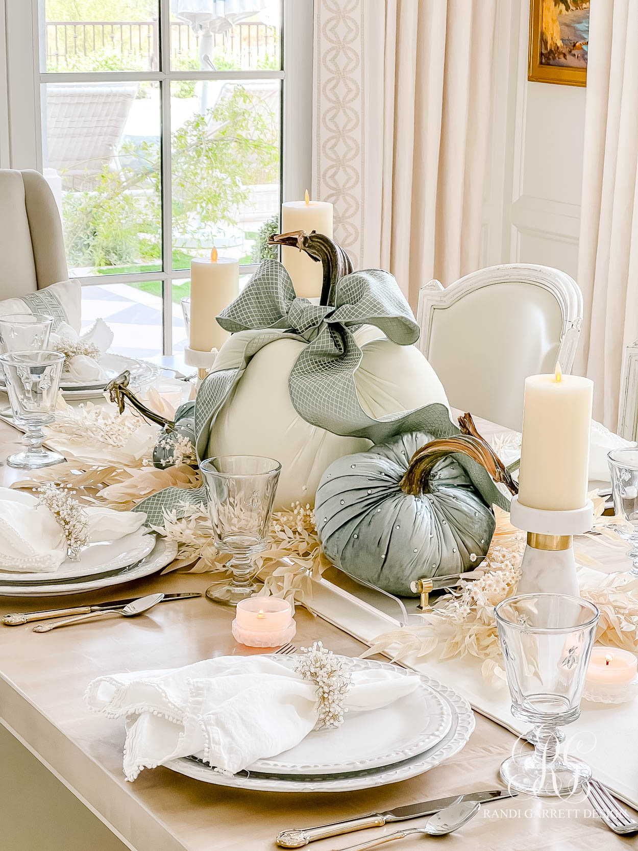 Blue and White Luxe Fall Table