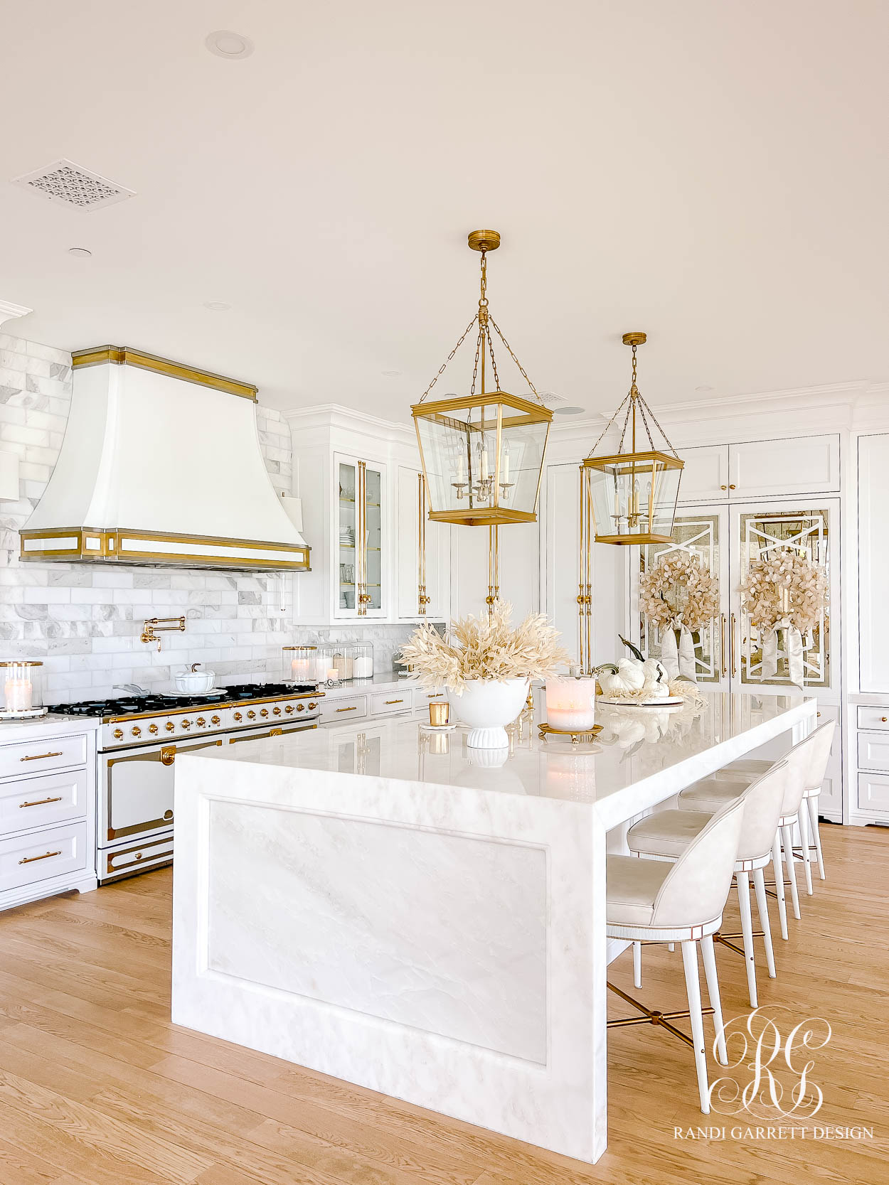 Luxe Fall Kitchen Decor Ideas