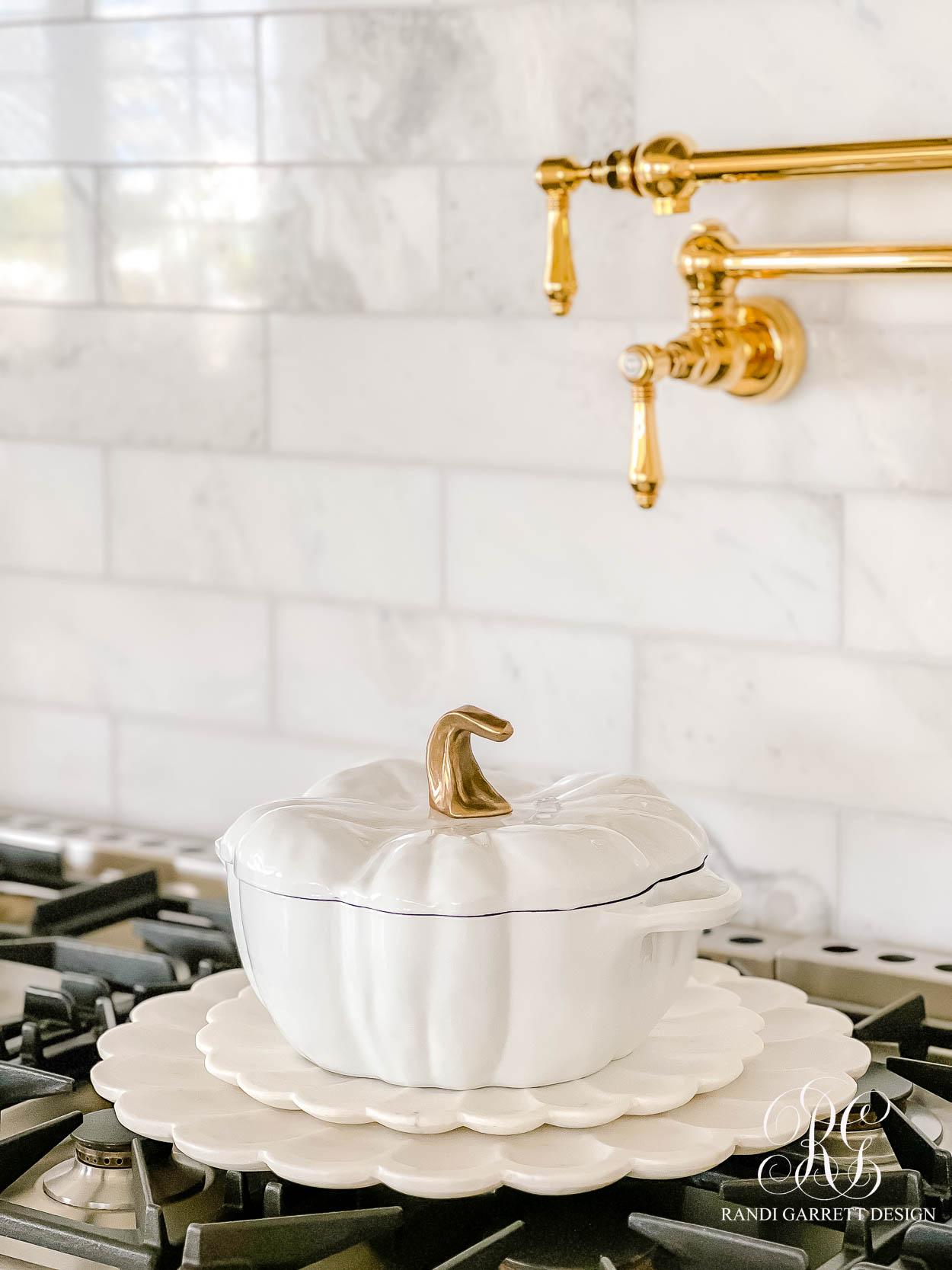 Luxe Fall Kitchen Decor Ideas white pumpkin baker