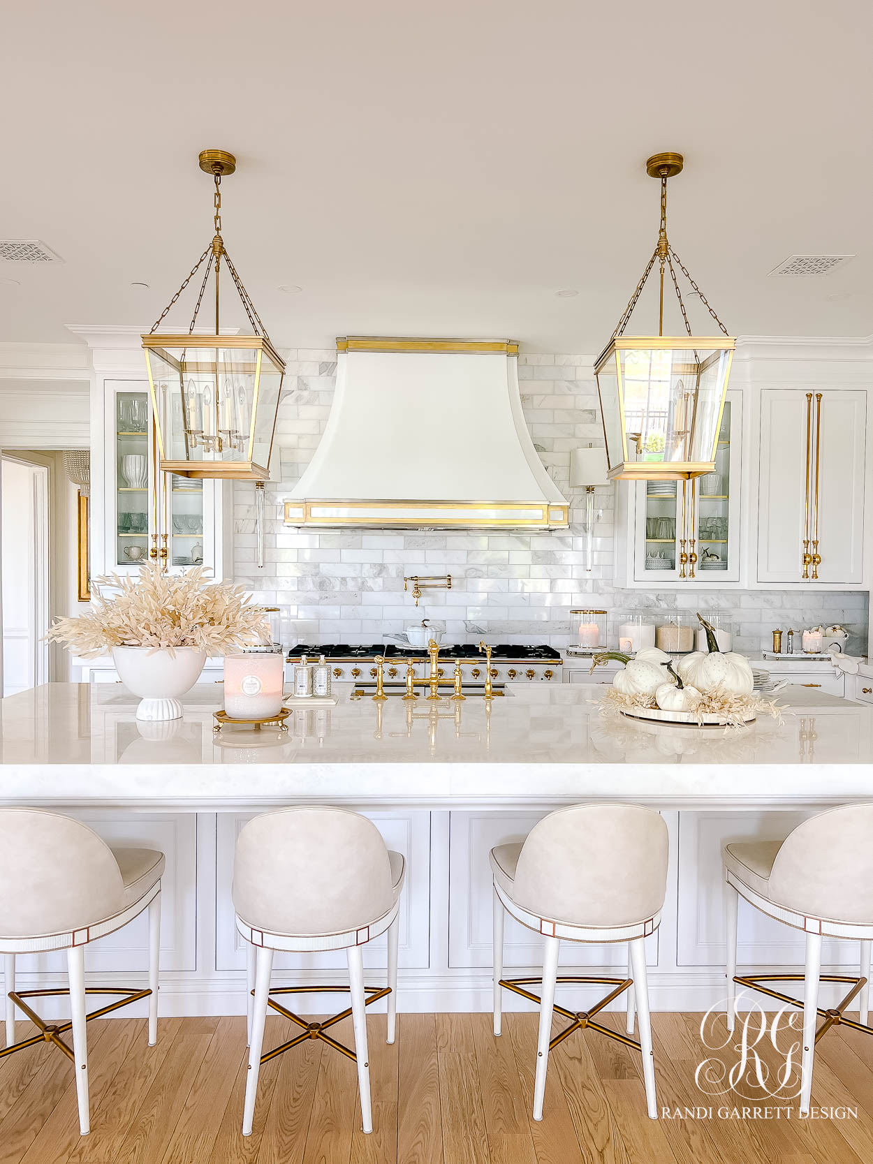 Luxe Fall Kitchen Decor Ideas