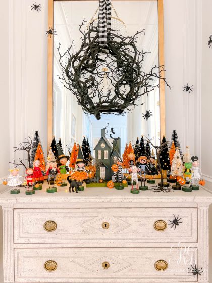 Halloween Trick or Treaters Decor Tradition