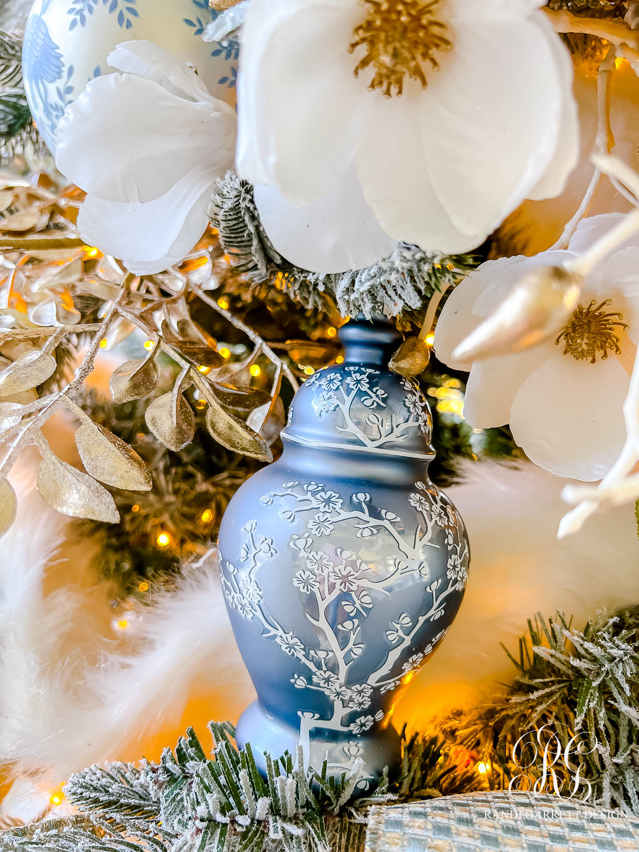 Styling a Dusty Blue Chinoiserie Christmas Tree