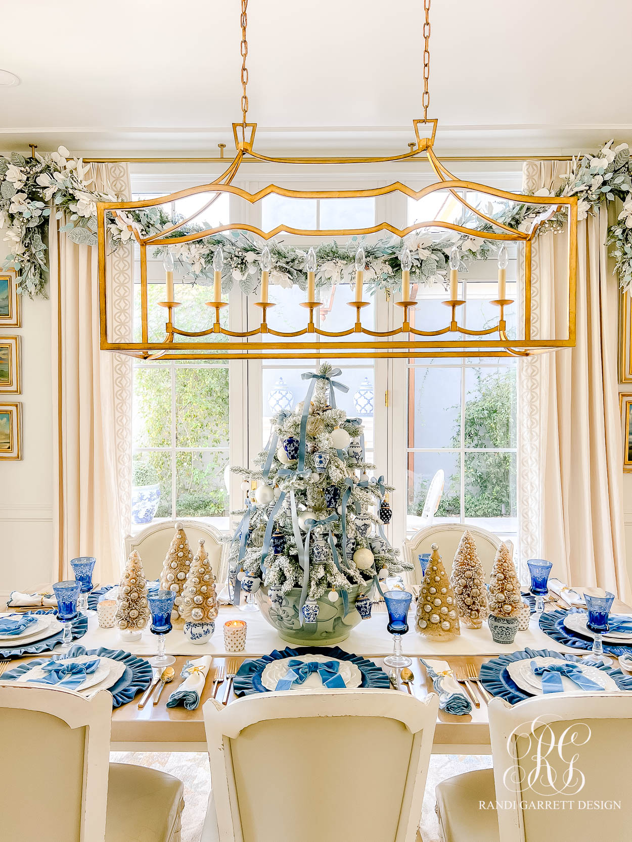 Velvet Bow Christmas Table and Styled Dining Room