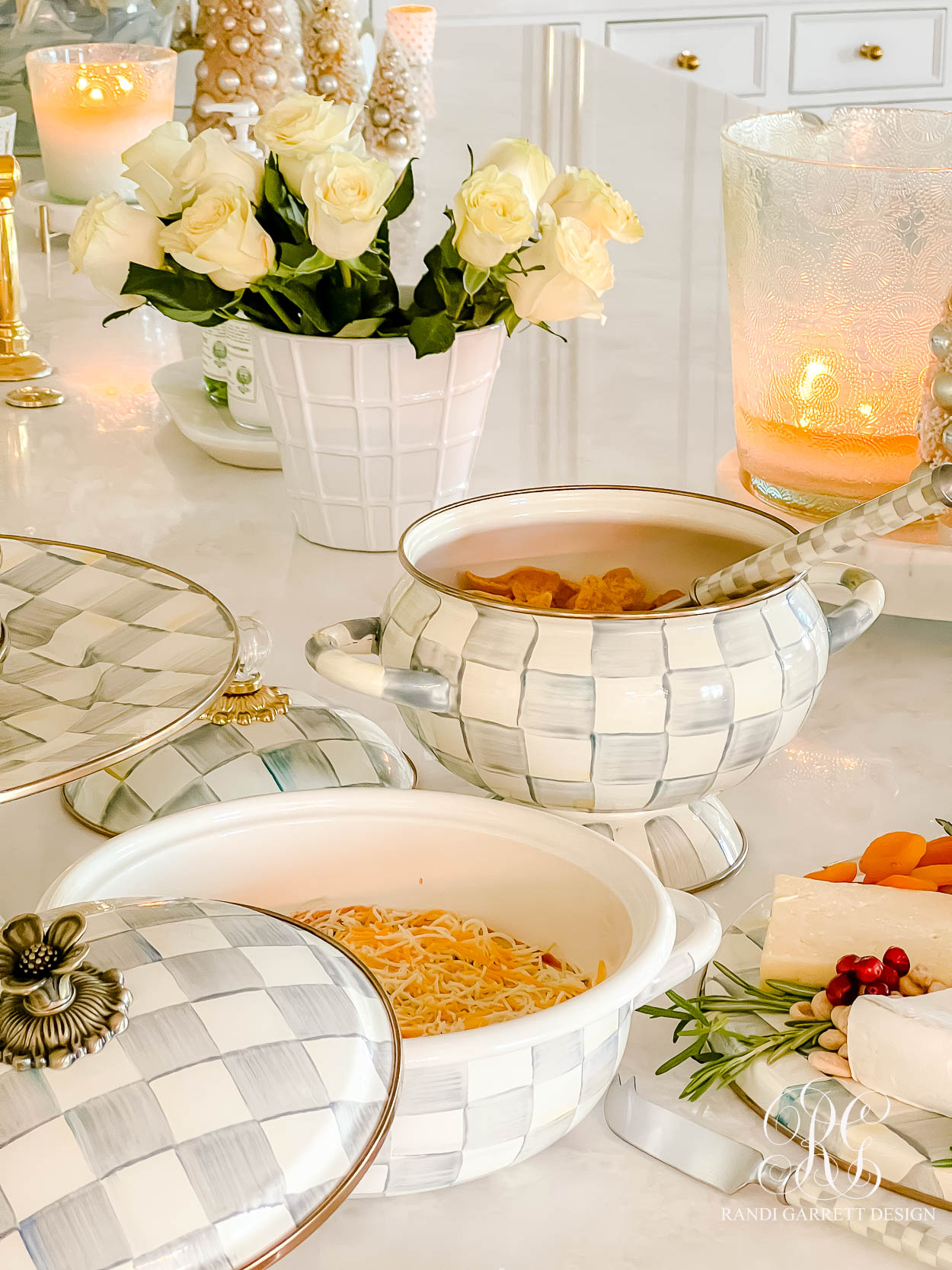 Simple Holiday Entertaining Ideas + Gorgeous Hosting Pieces