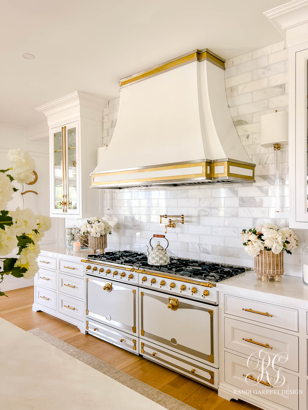 Spring Kitchen Tour - Ideas to Style your Kitchen for Spring