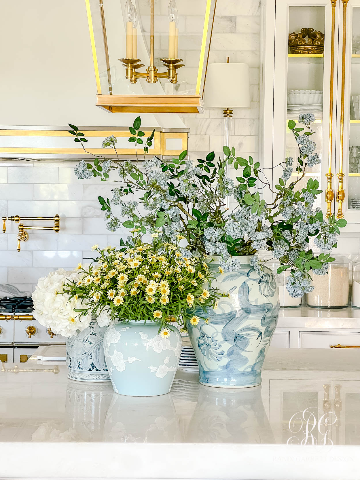 Summer Kitchen Home Tour: Blue & White Whimsy summer ginger jar floral arrangment