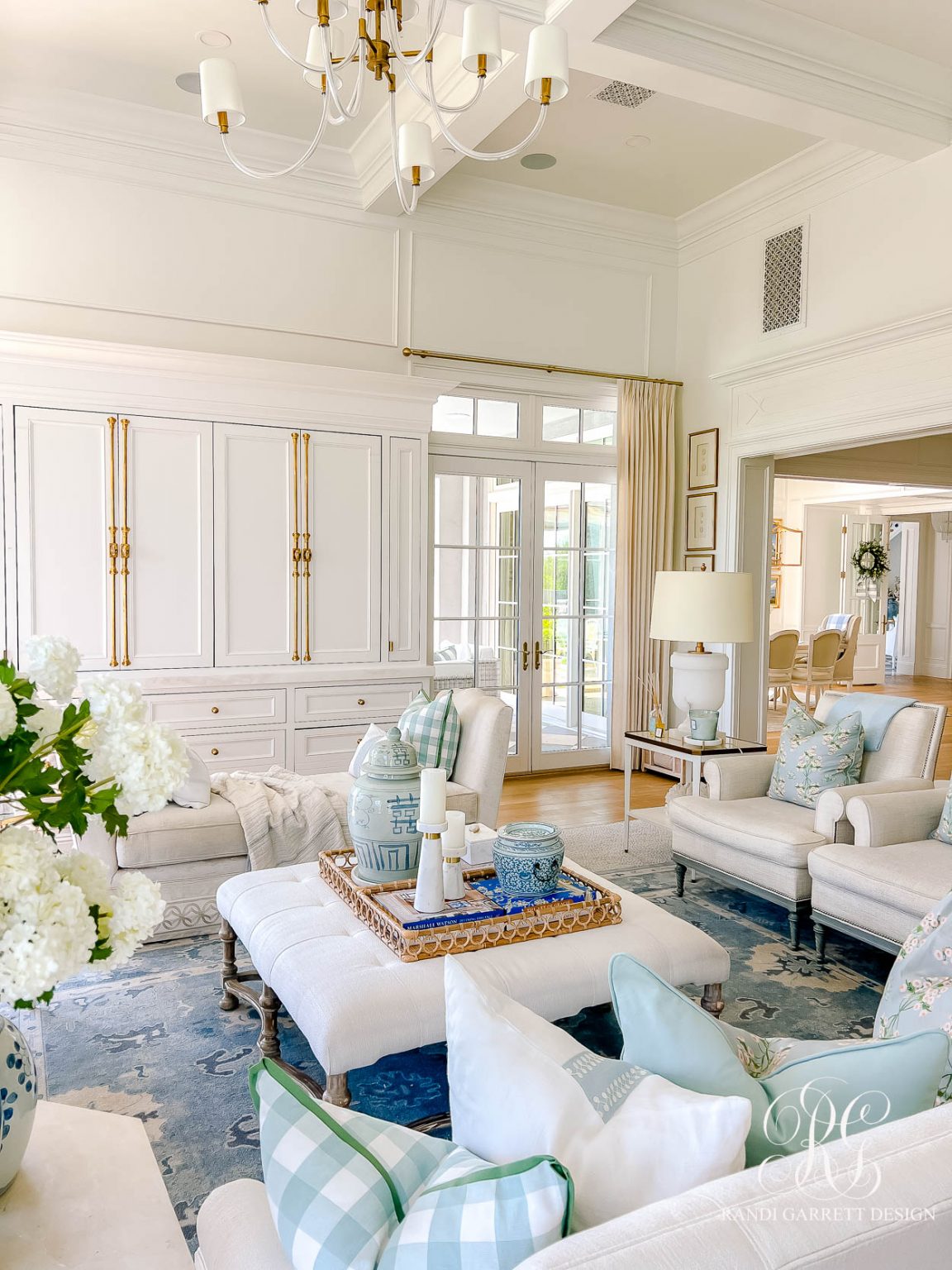 A Light & Fresh Summer Family Room Refresh - Randi Garrett Design
