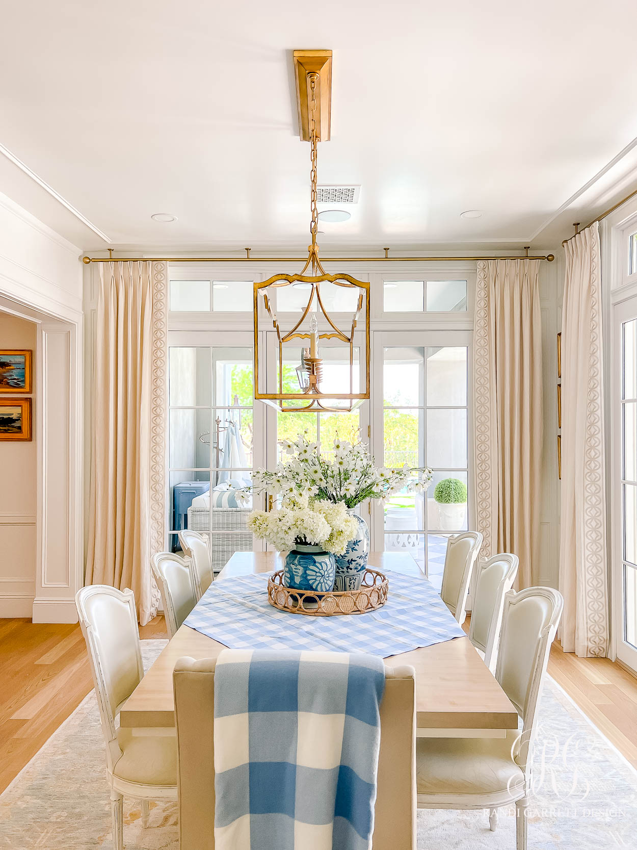 Summer Kitchen Home Tour: Blue & White Whimsy
