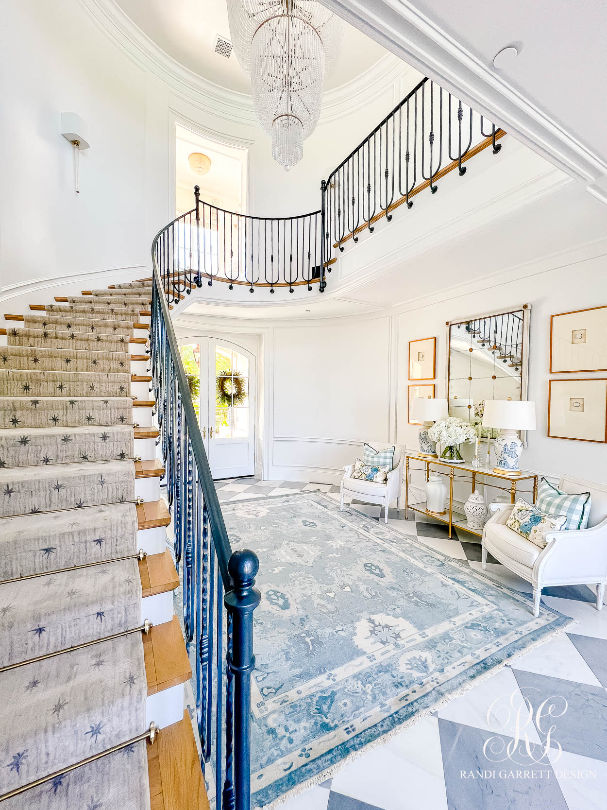 Entryway Refresh: Elegant Updates with Timeless Charm