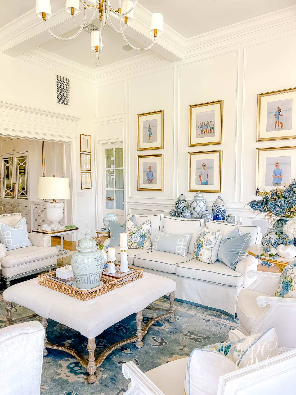 Summer Fades to Fall Family Room Tour fall decor ideas