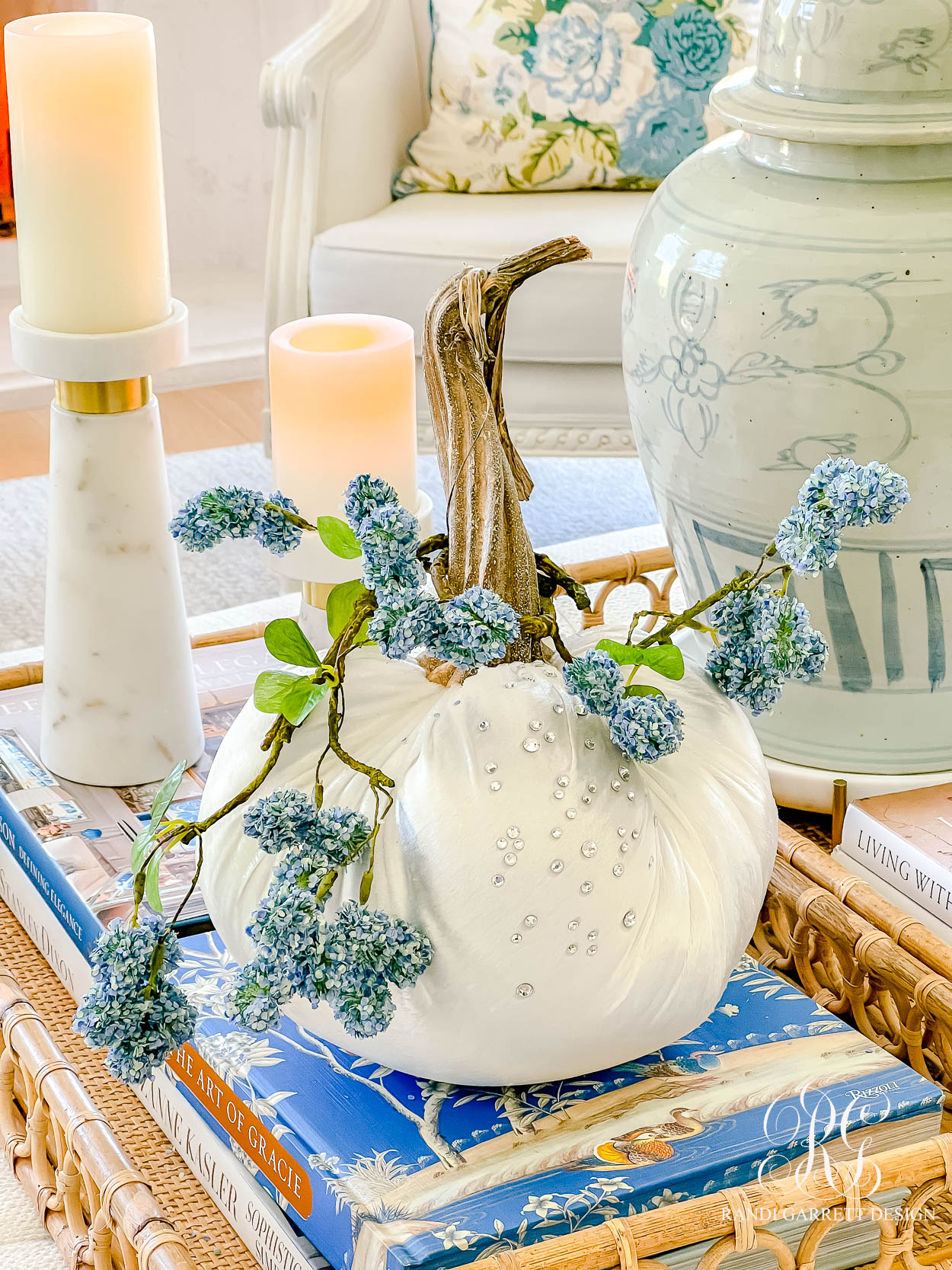 Summer Fades to Fall Family Room Tour fall decor ideas