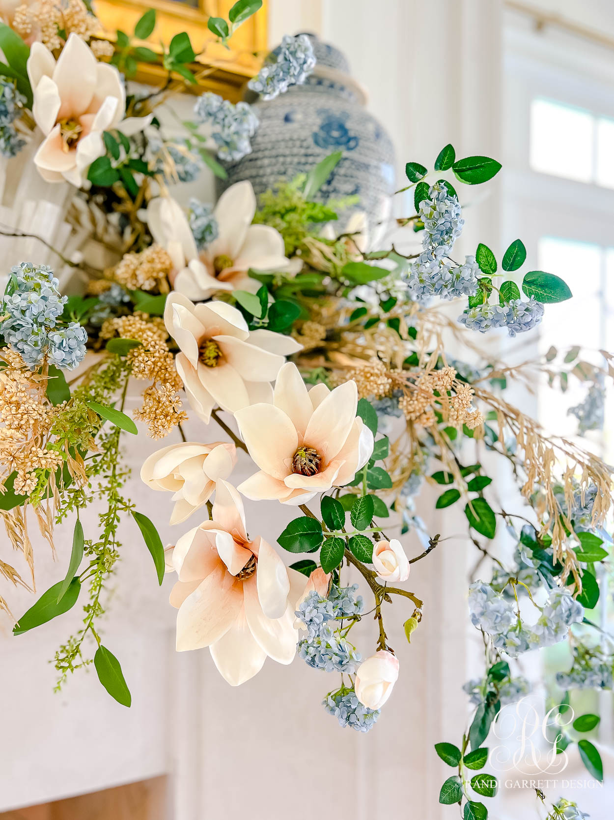 Summer Fades to Fall Family Room Tour fall decor ideas