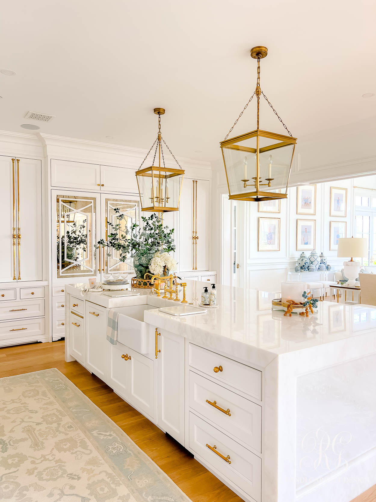 How to Style Your Kitchen for Fall with Timeless Elegance