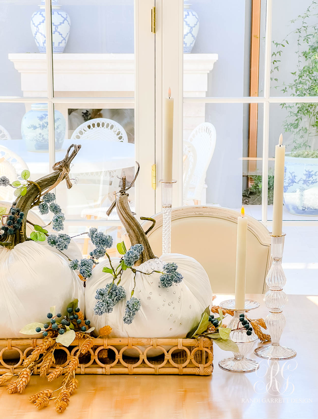 How to Style Your Kitchen for Fall with Timeless Elegance