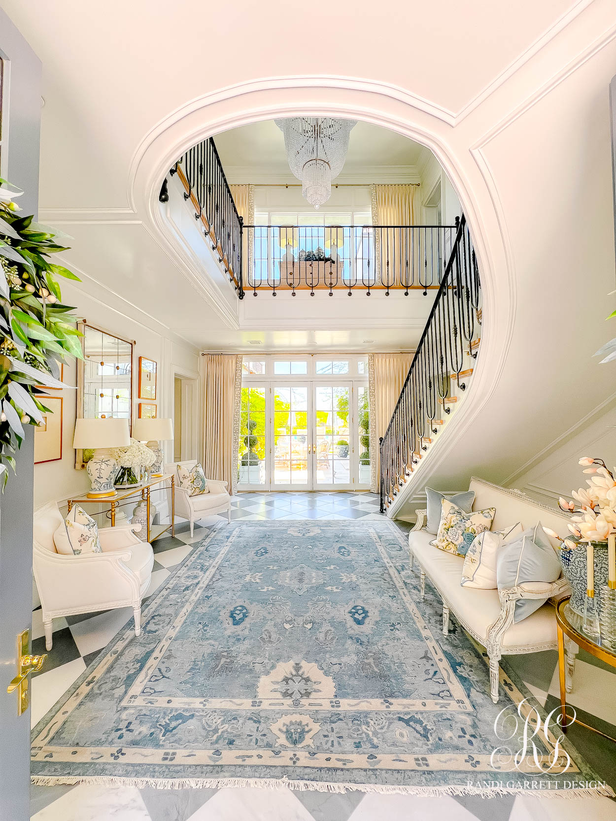 Entryway Refresh: Elegant Updates with Timeless Charm