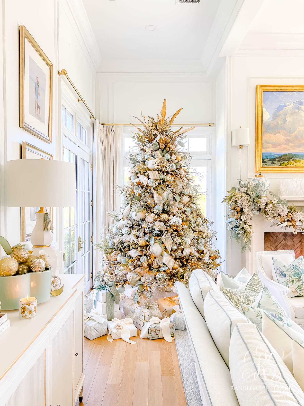 Chinoiserie Inspired Christmas Tree