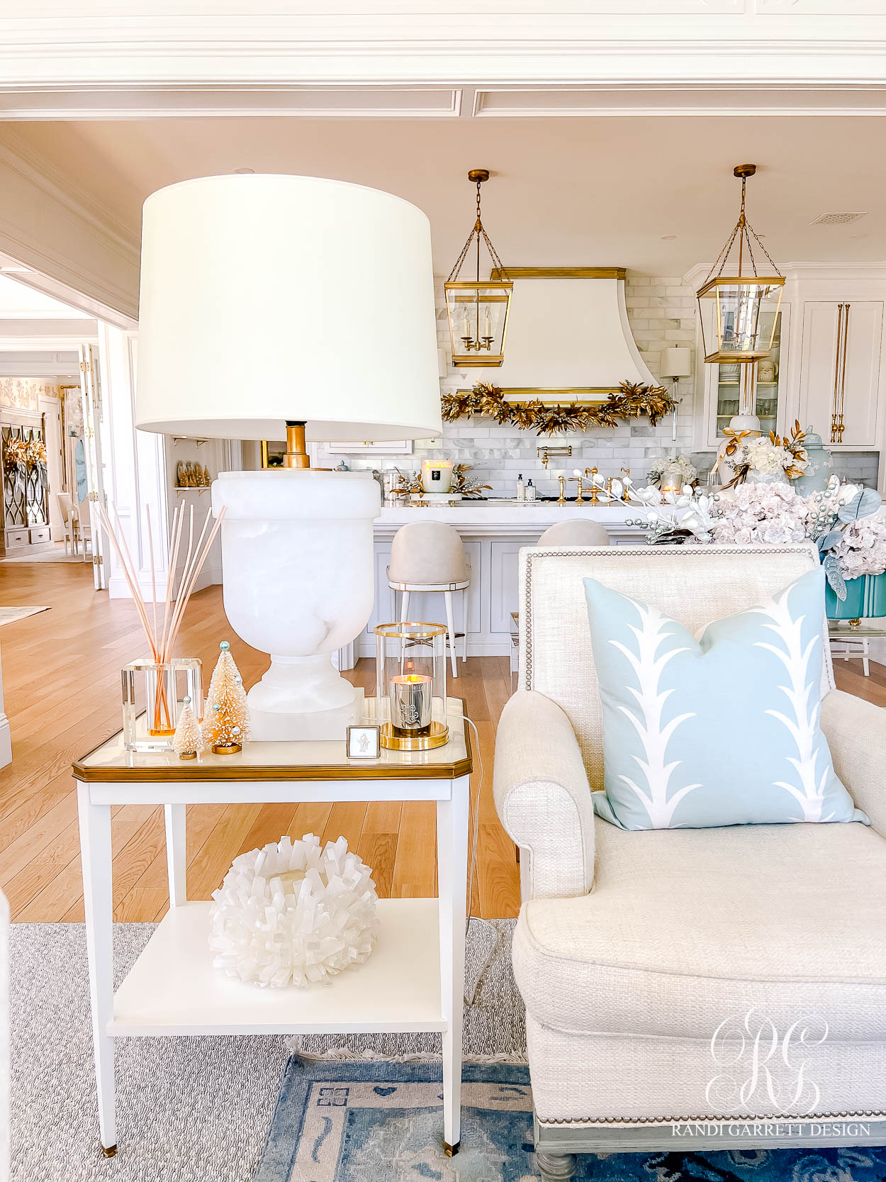 How I’m Styling My Favorite Accent Tables for Christmas