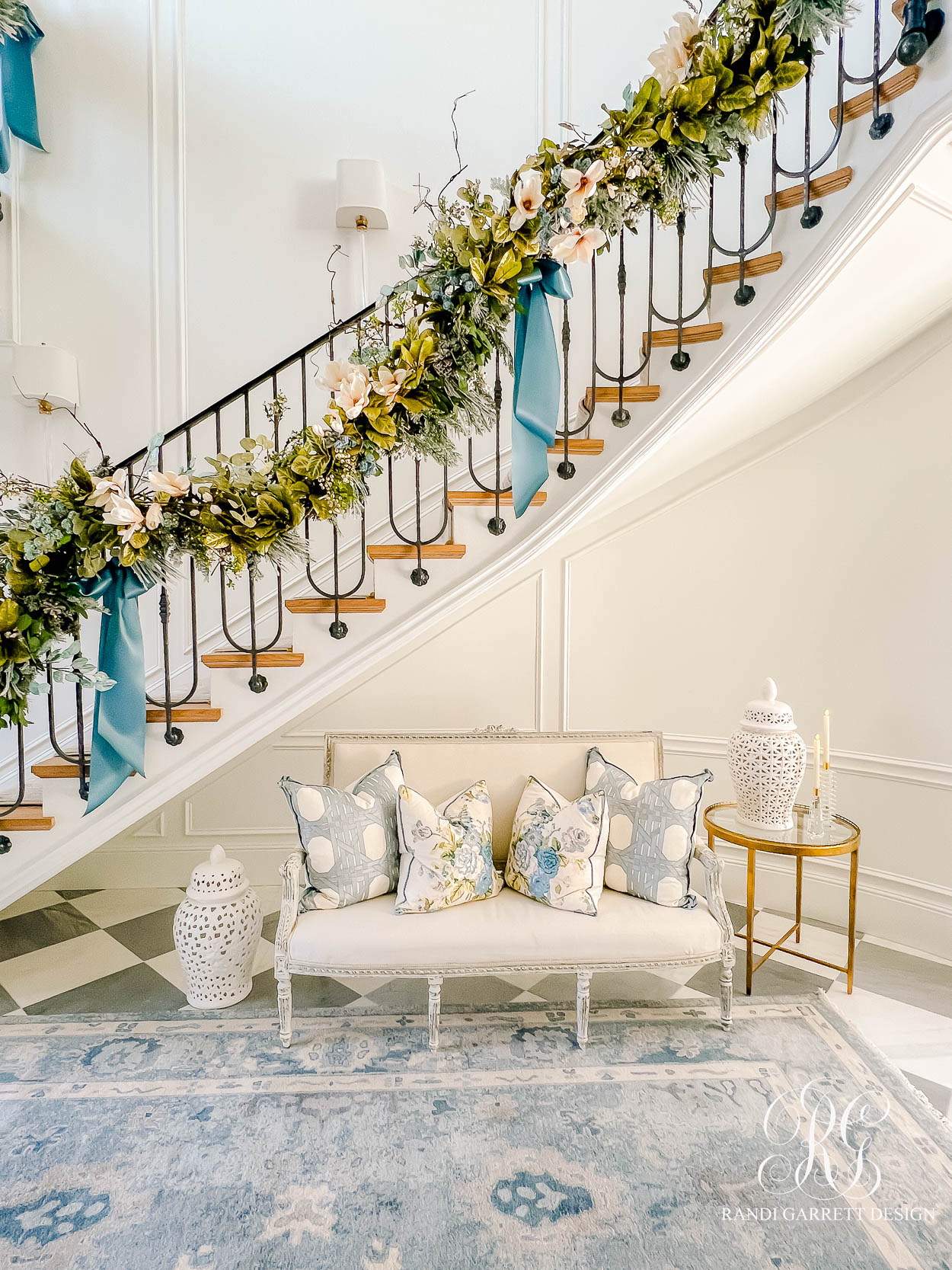 A Festive Entry Table: Magnolia, Candles & Chinoiserie Touches