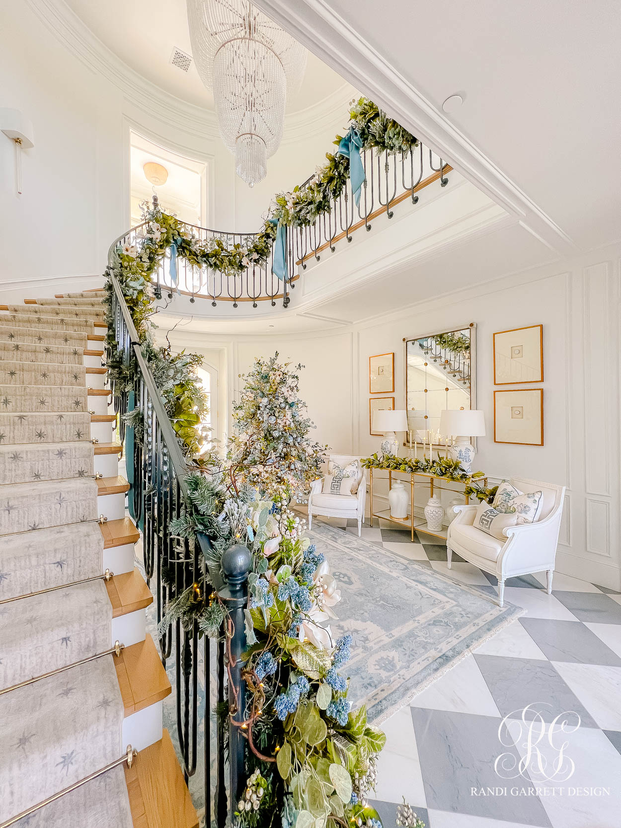 A Festive Entry Table: Magnolia, Candles & Chinoiserie Touches