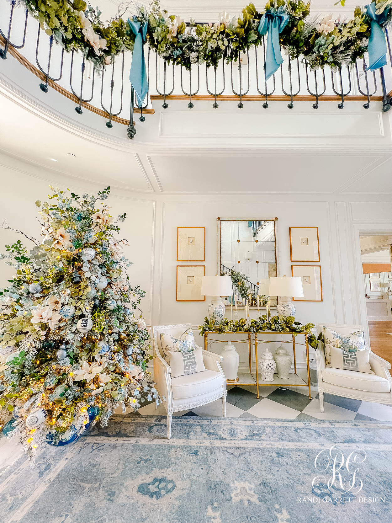 A Festive Entry Table: Magnolia, Candles & Chinoiserie Touches