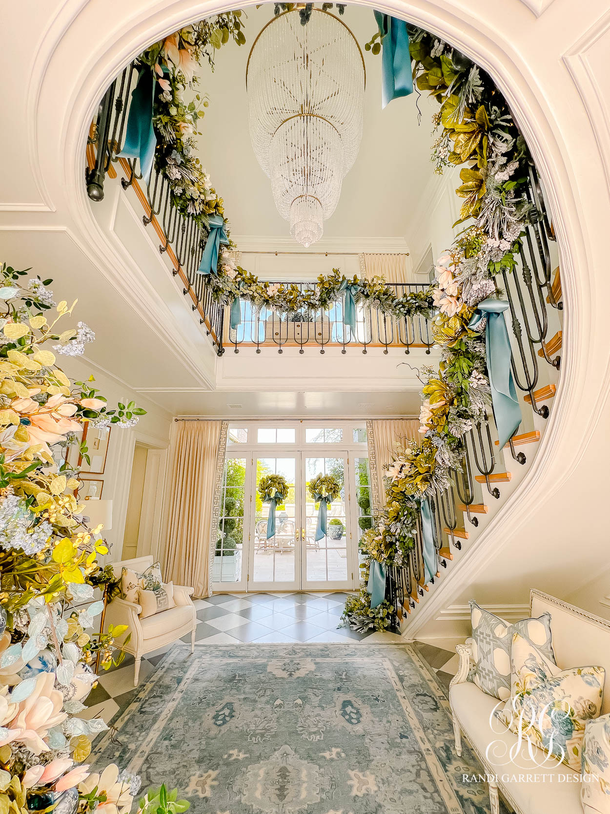 A Chinoiserie Christmas Welcome: Our Festive Entryway