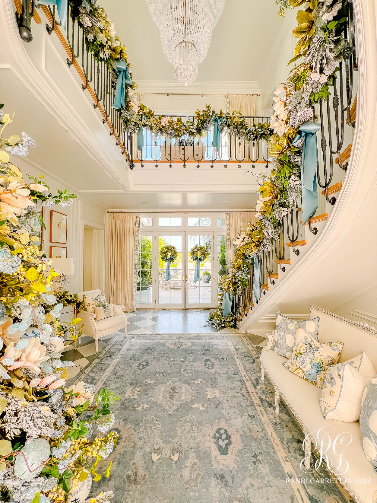 Chinoiserie inspired Christmas entryway