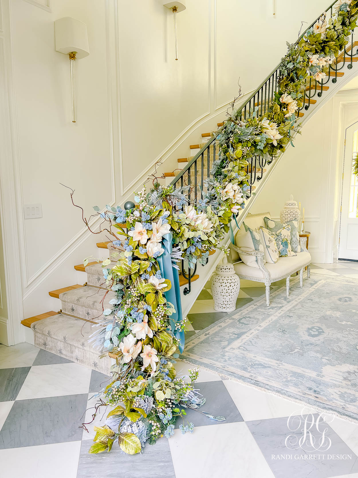 A Chinoiserie Christmas Welcome: Our Festive Entryway