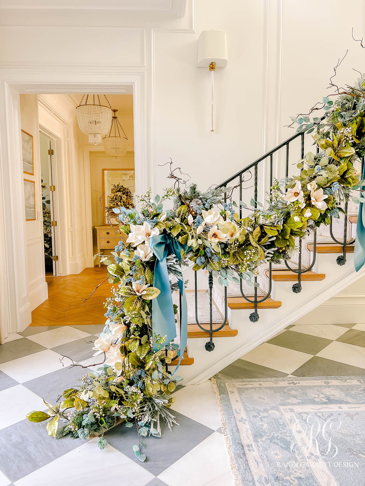 A Chinoiserie Christmas Welcome: Our Festive Entryway