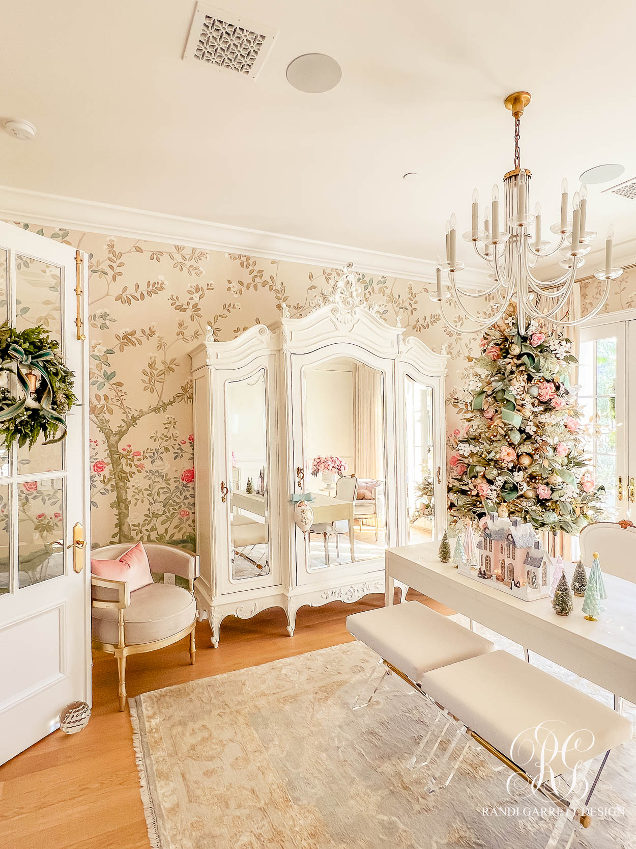 Cozy Chinoiserie Inspired Christmas Home Office