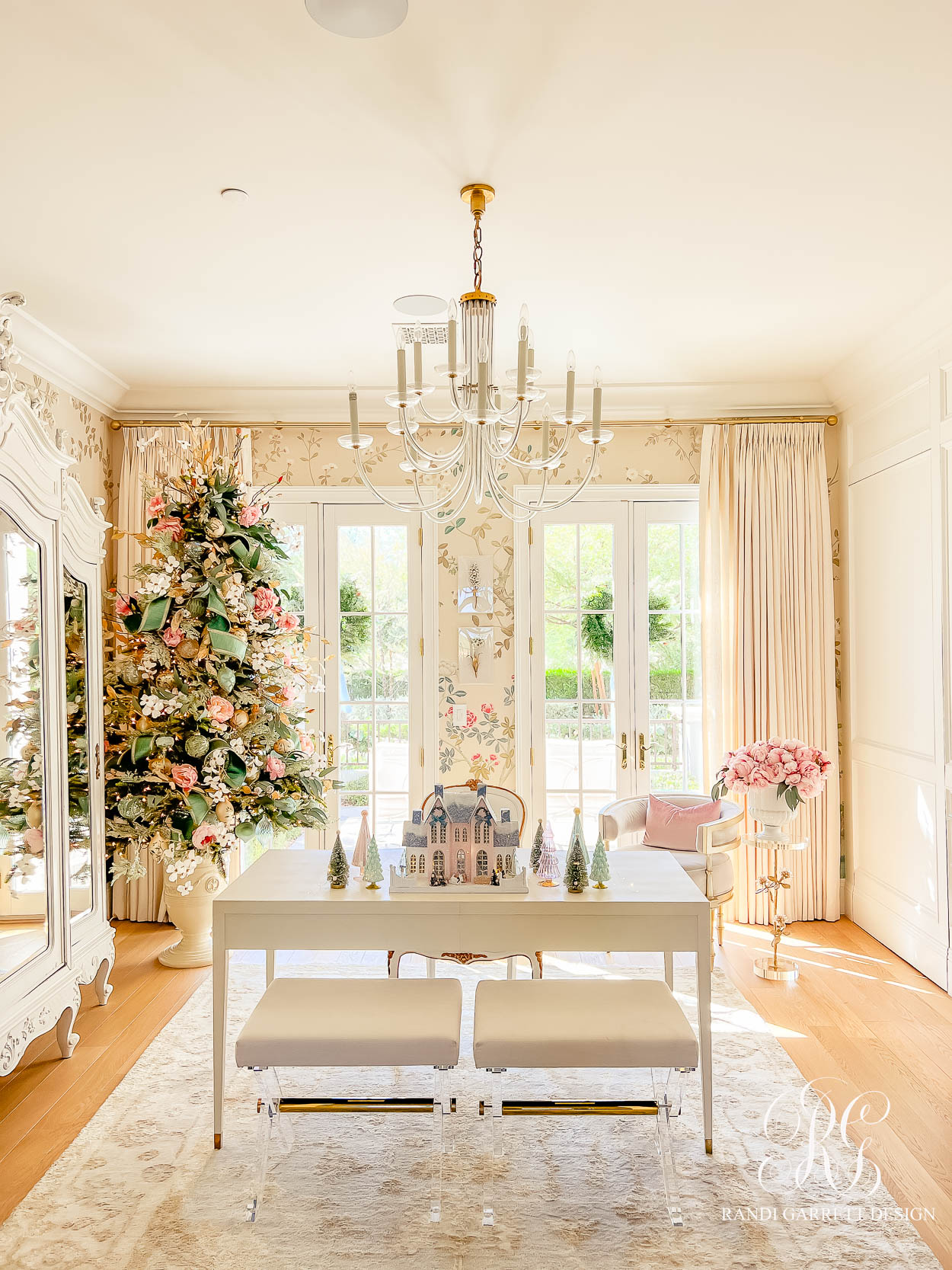 Cozy Chinoiserie Inspired Christmas Home Office