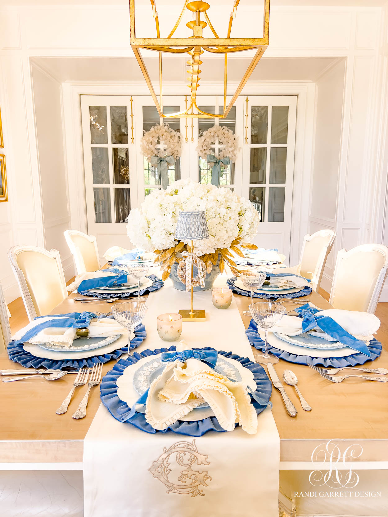 Enchanted Christmas Breakfast Room