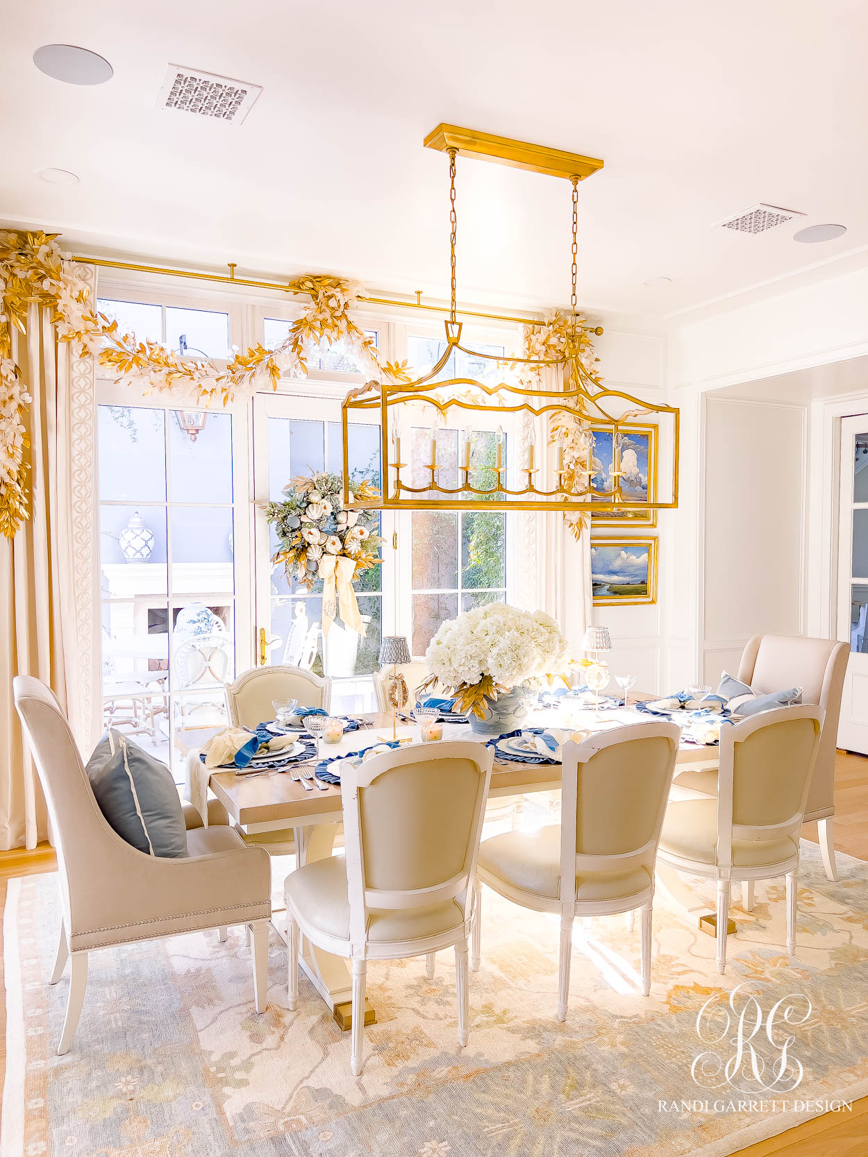 Enchanted Christmas Breakfast Room