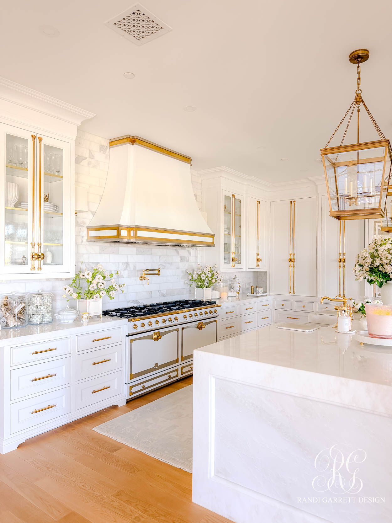 A Charming Spring Kitchen