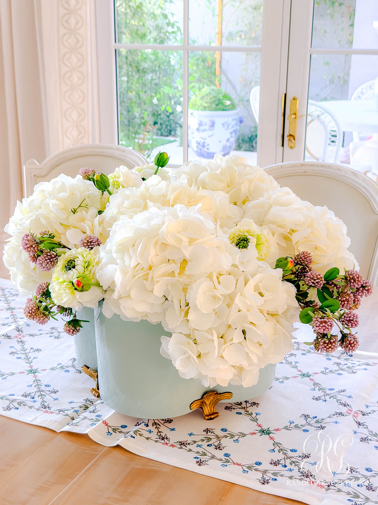 A Charming Spring Kitchen