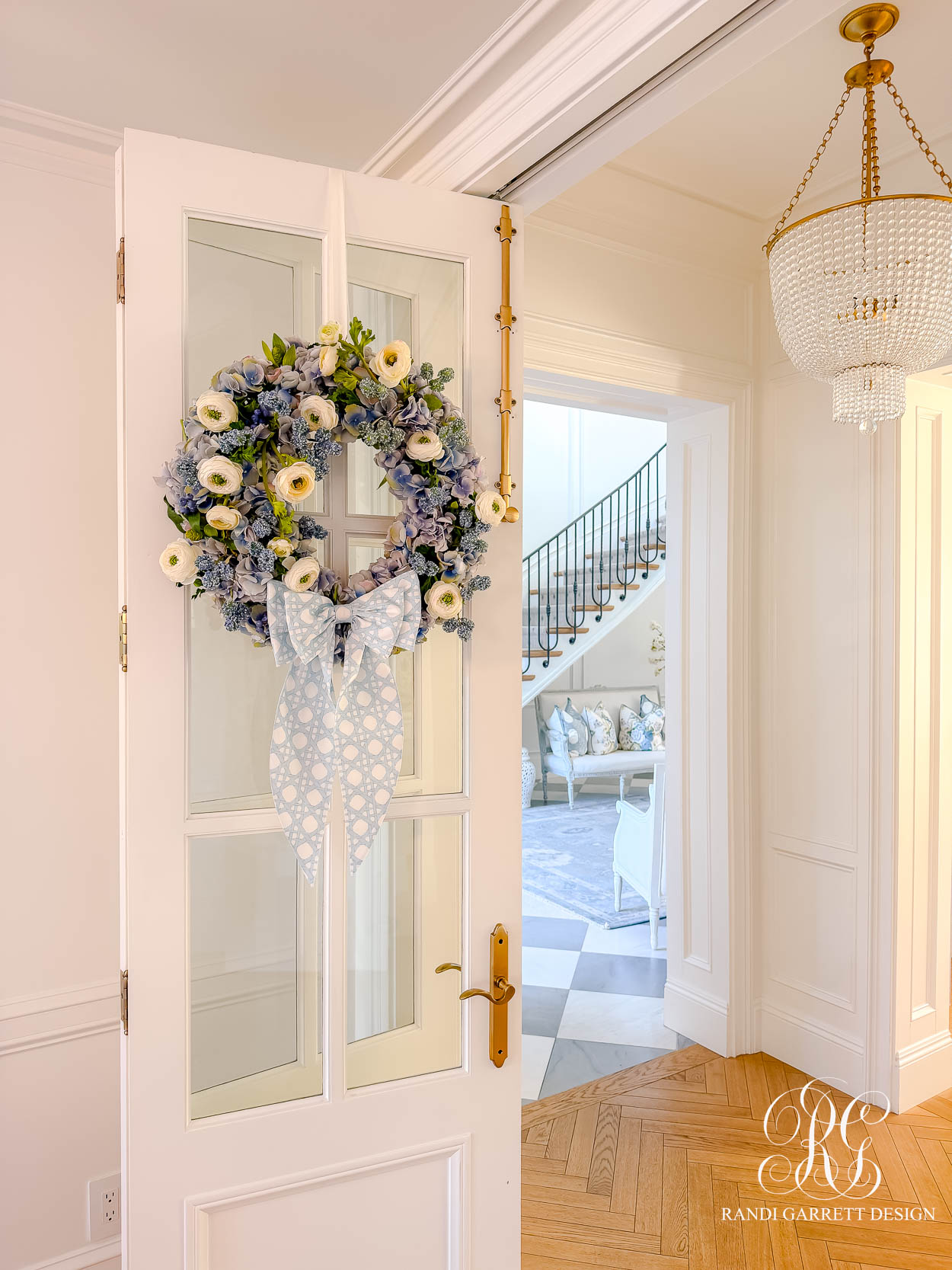 Simple Spring Decor Ideas for a Fresh & Elegant Home (Blue and White Spring Styling)