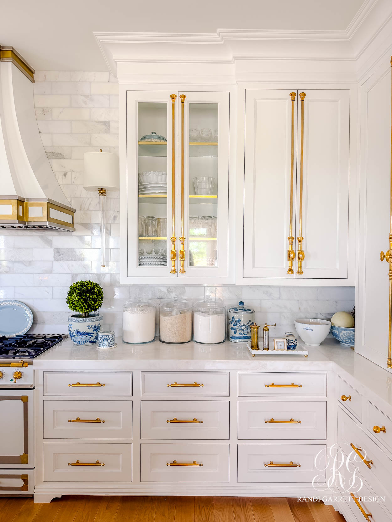 Summer in the Kitchen: Fresh, Simple & Timeless