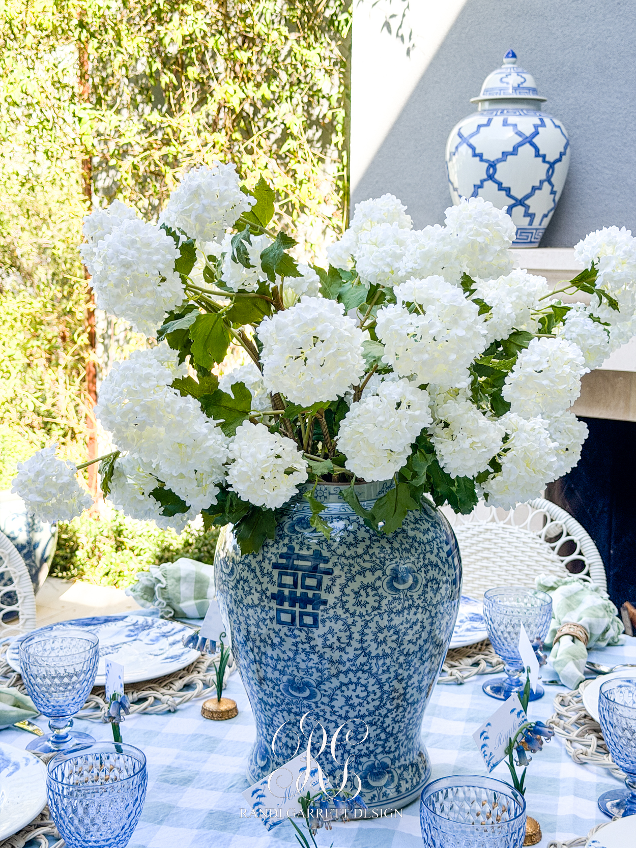 Summer Outdoor Hosting Essentials + Styling Ideas