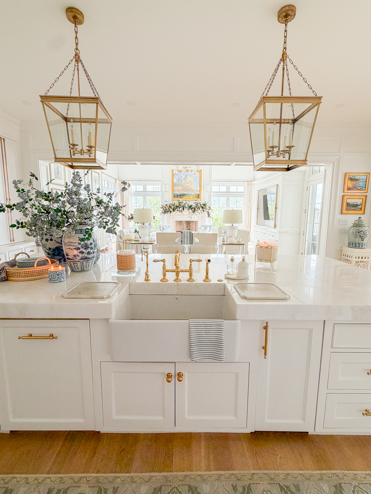 A Fresh Take on Fall Kitchen Decorating
