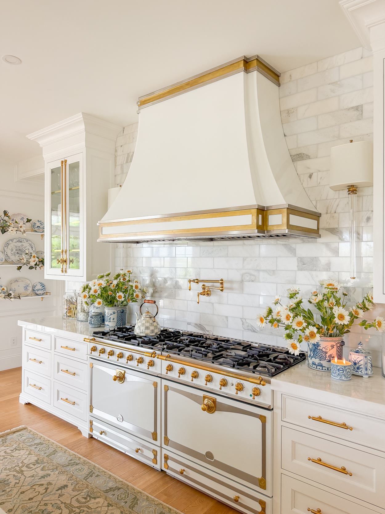 A Fresh Take on Fall Kitchen Decorating